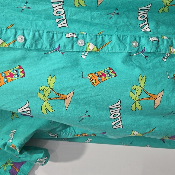 AMPLIFY HAWAII TIKI DRINK PRINT BUTTON FRONT shirt.   #6498 - Picture 6 of 7